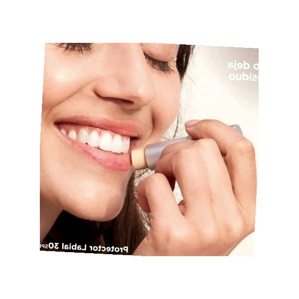 HIDROTELIAL BALSAMO REPARADOR CON ACIDO HIALURONICO DE LABIOS 15 ML